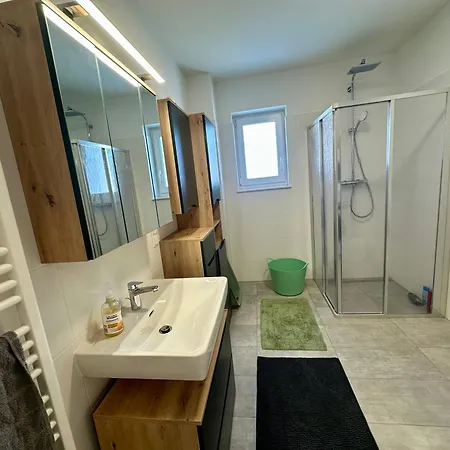 Ruheoase Mit Seezugang! Appartement